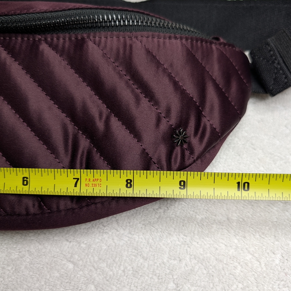 Athelta Kinetic Shine Waistbag - Barely Used, Excellent Condition - Picture 9 of 9